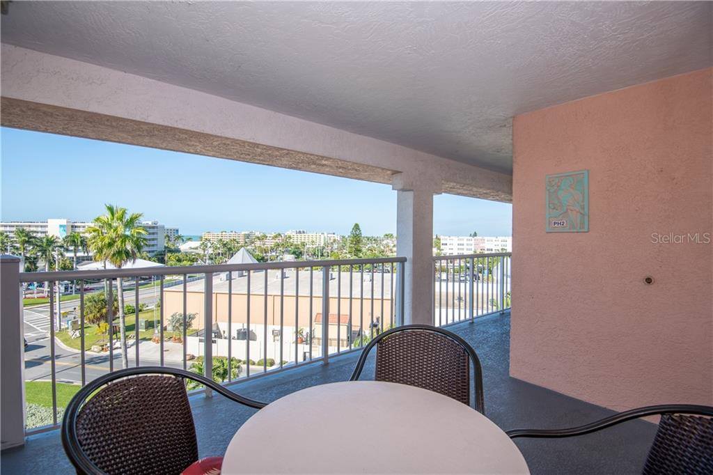 5445 Gulf Boulevard, #PH2, Saint Pete Beach, FL 33706