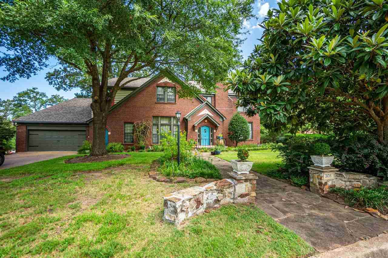 305 Henley Perry, Marshall, TX 75670