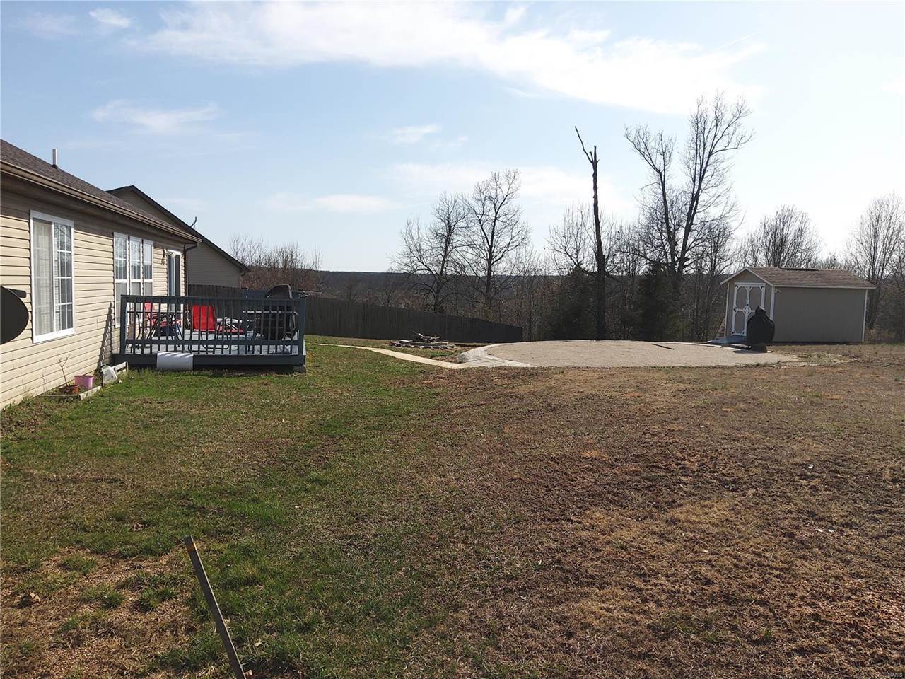 102 Ridge Court, Waynesville, MO 65583