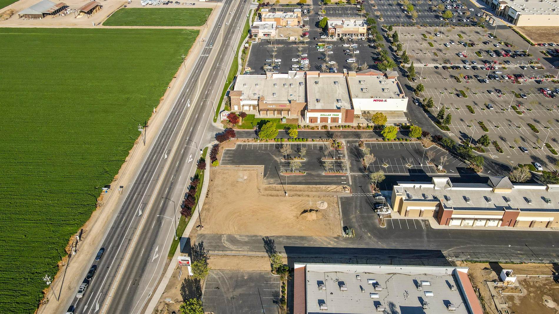 W Pacheco Blvd, Los Banos, CA 93635