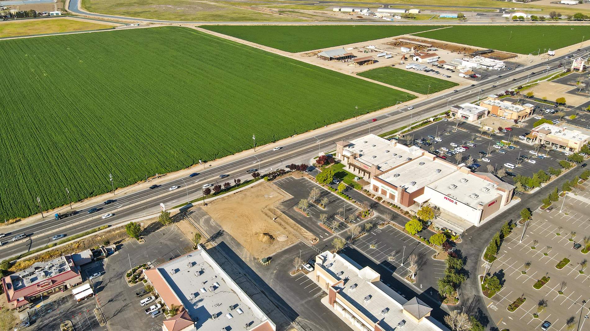 W Pacheco Blvd, Los Banos, CA 93635