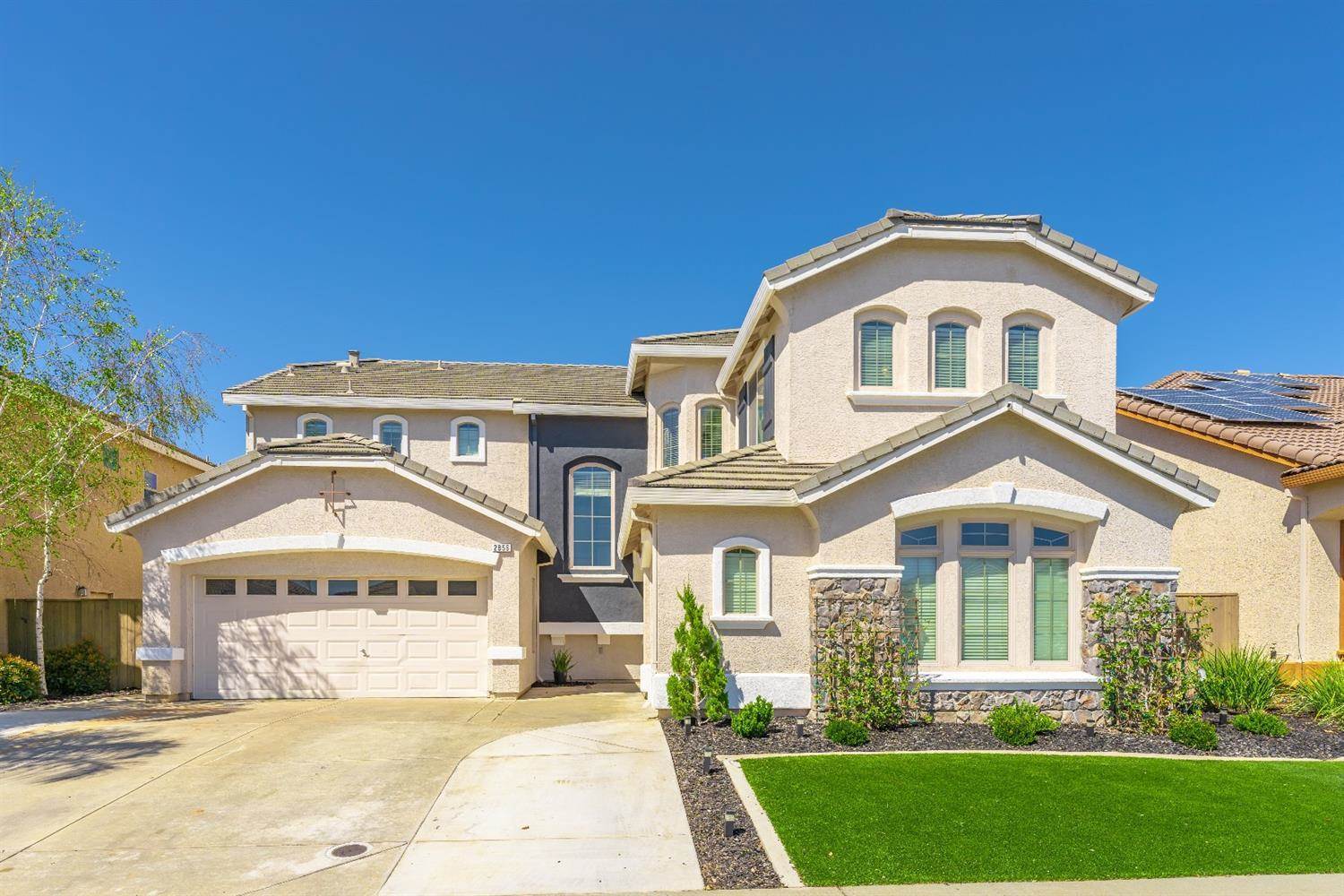 2856 Lincoln Airpark Drive, Lincoln, CA 95648