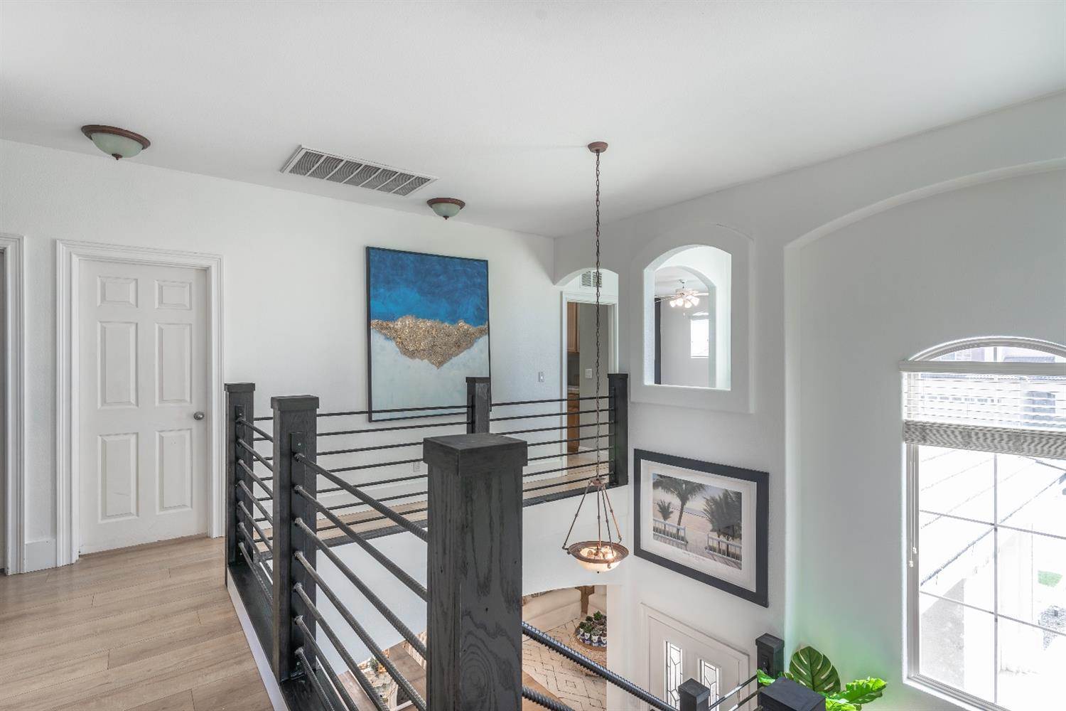 2856 Lincoln Airpark Drive, Lincoln, CA 95648