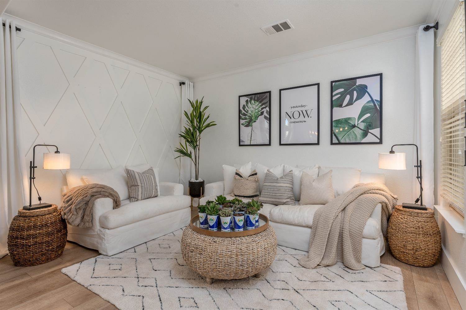 2856 Lincoln Airpark Drive, Lincoln, CA 95648