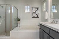 2856 Lincoln Airpark Drive, Lincoln, CA 95648