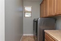 2856 Lincoln Airpark Drive, Lincoln, CA 95648