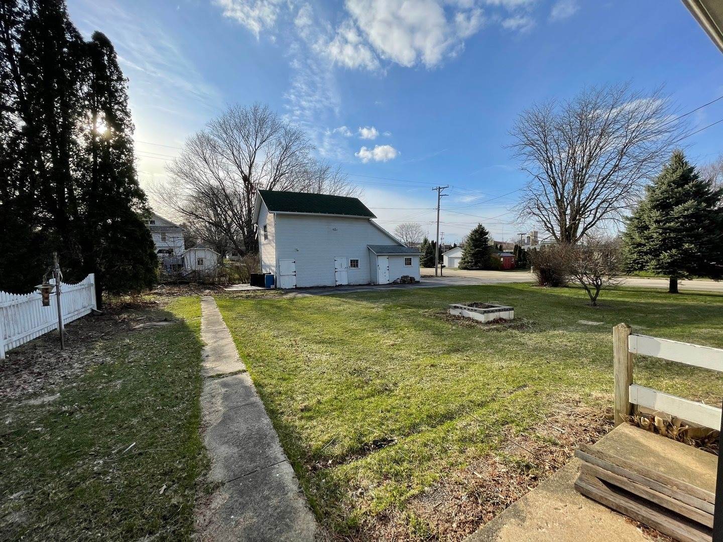 102 South Ridge Street, Shannon, IL 61078 Listings NextHome First Class