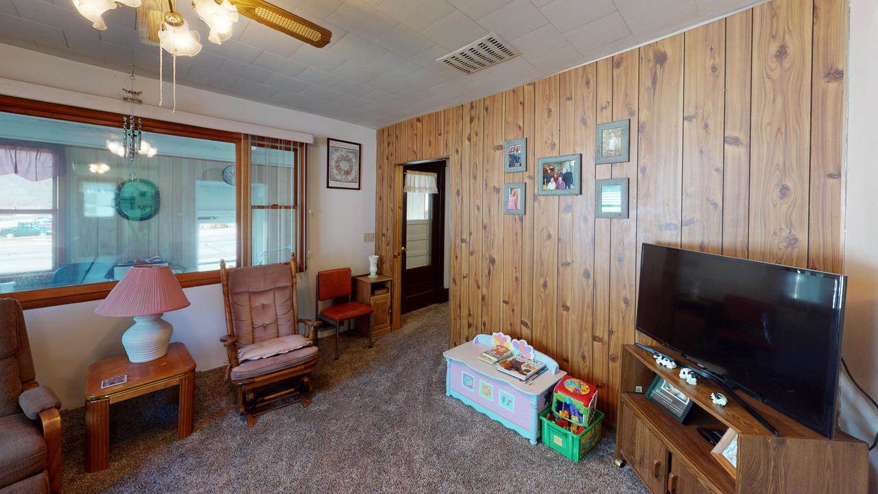 602 Central Ave, Coon Valley, WI 54623