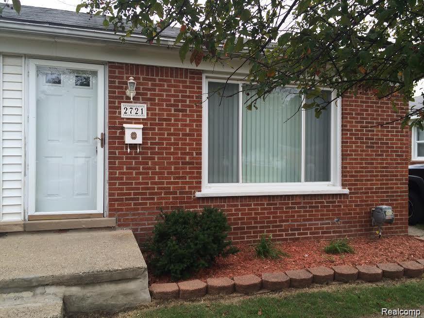 2721 Ackley, Westland, MI 48186