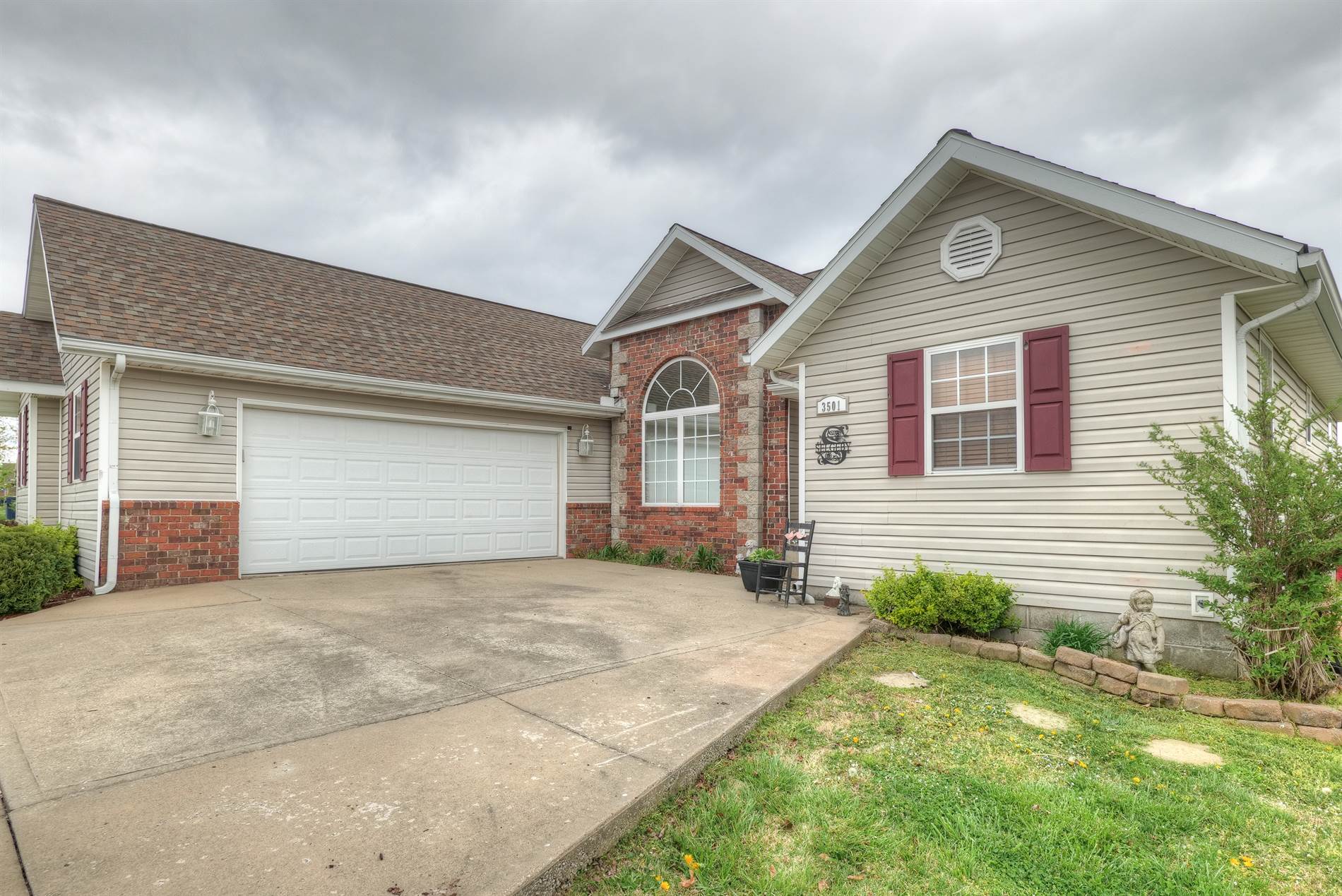 3501 Lusk Drive, Neosho, MO 64850