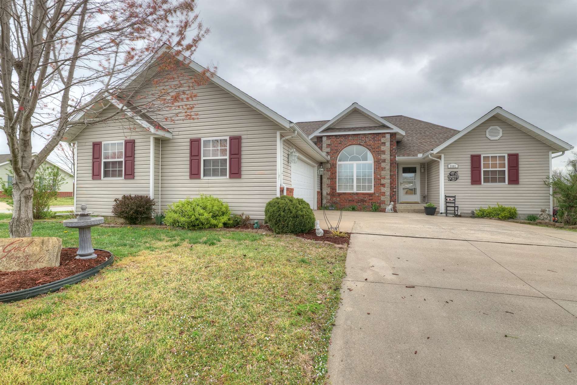 3501 Lusk Drive, Neosho, MO 64850