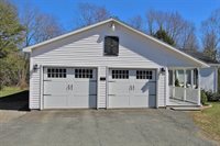 42 Kingsbury Road, Holden, ME 04429