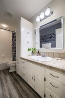 1605 N 214 Street, Elkhorn, NE 68022