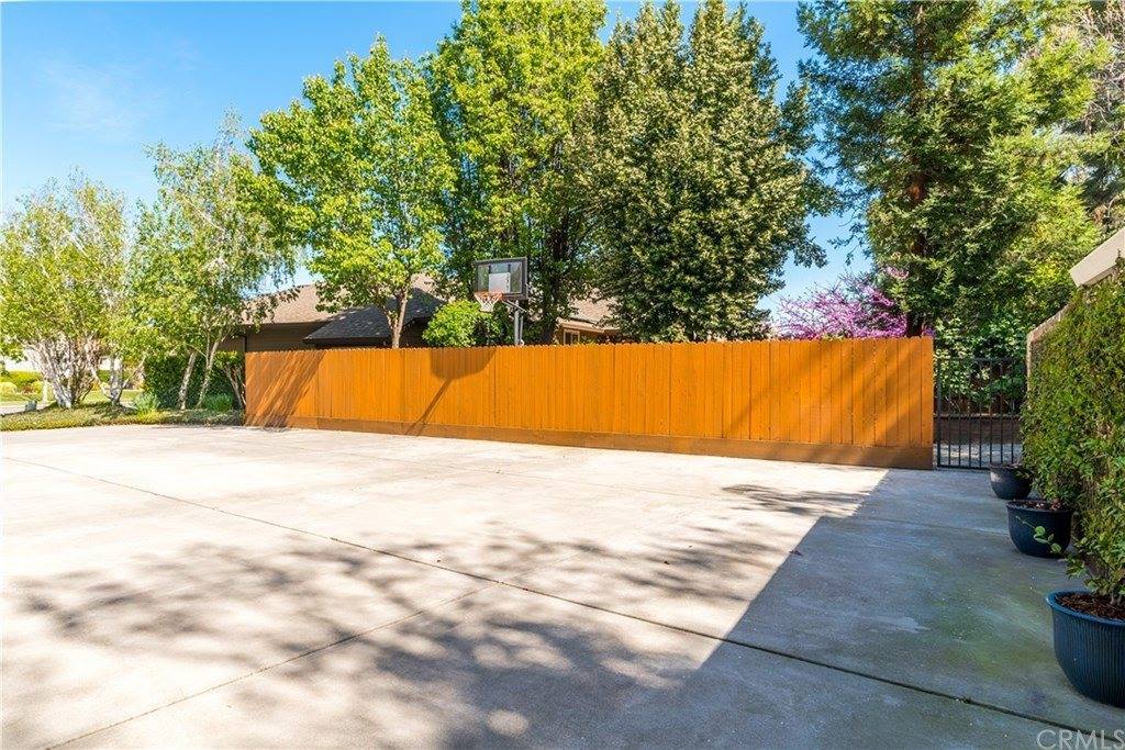 6 Whitehall Place, Chico, CA 95928