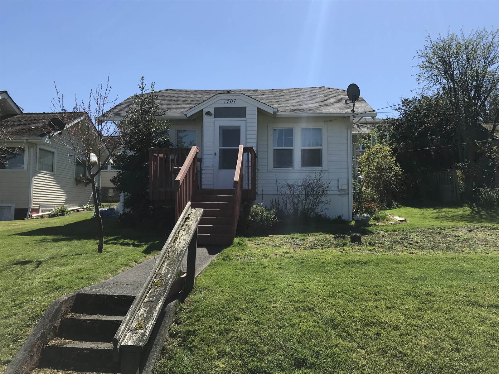 1707 7th Street, Anacortes, WA 98221