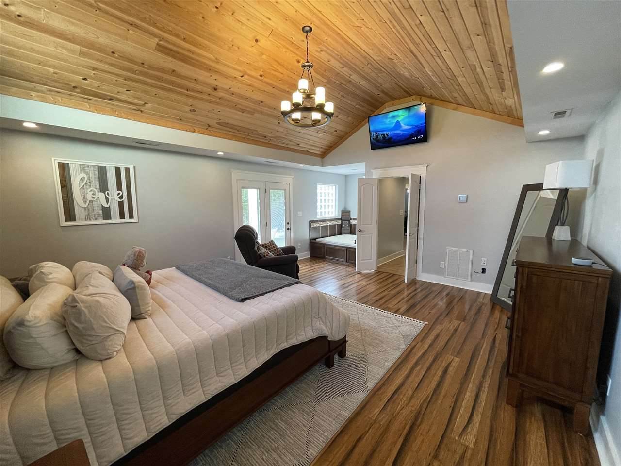 2797 Elrod Road, Bowling Green, KY 42104