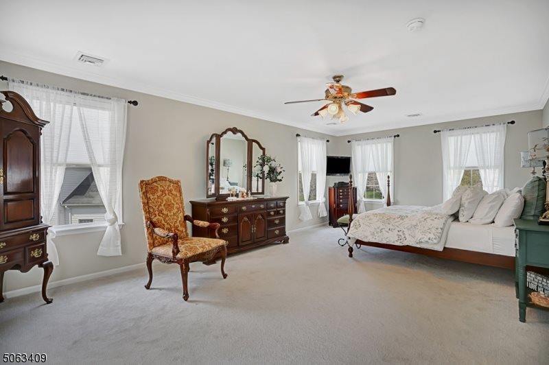 31 Joss Way, Long Hill Township, NJ 07946