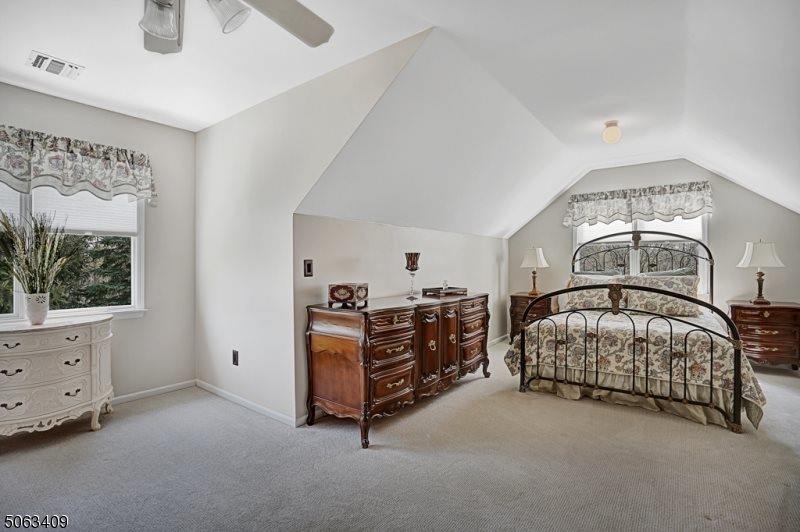 31 Joss Way, Long Hill Township, NJ 07946