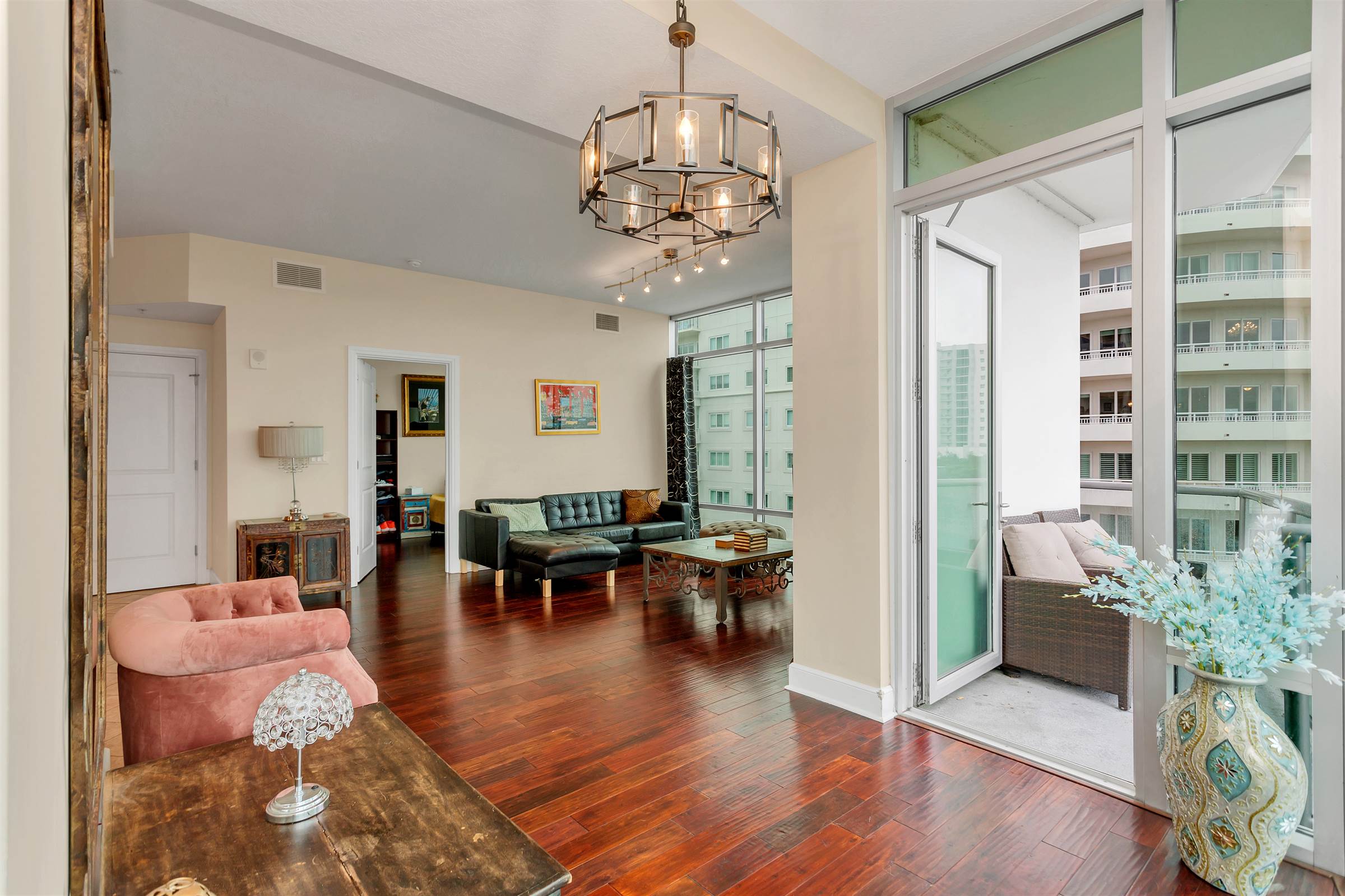 101 South Eola Drive, Orlando, FL 32801