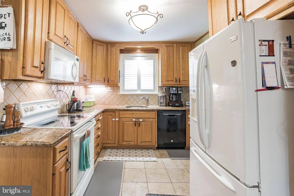 821 Harper Avenue, Drexel Hill, PA 19026