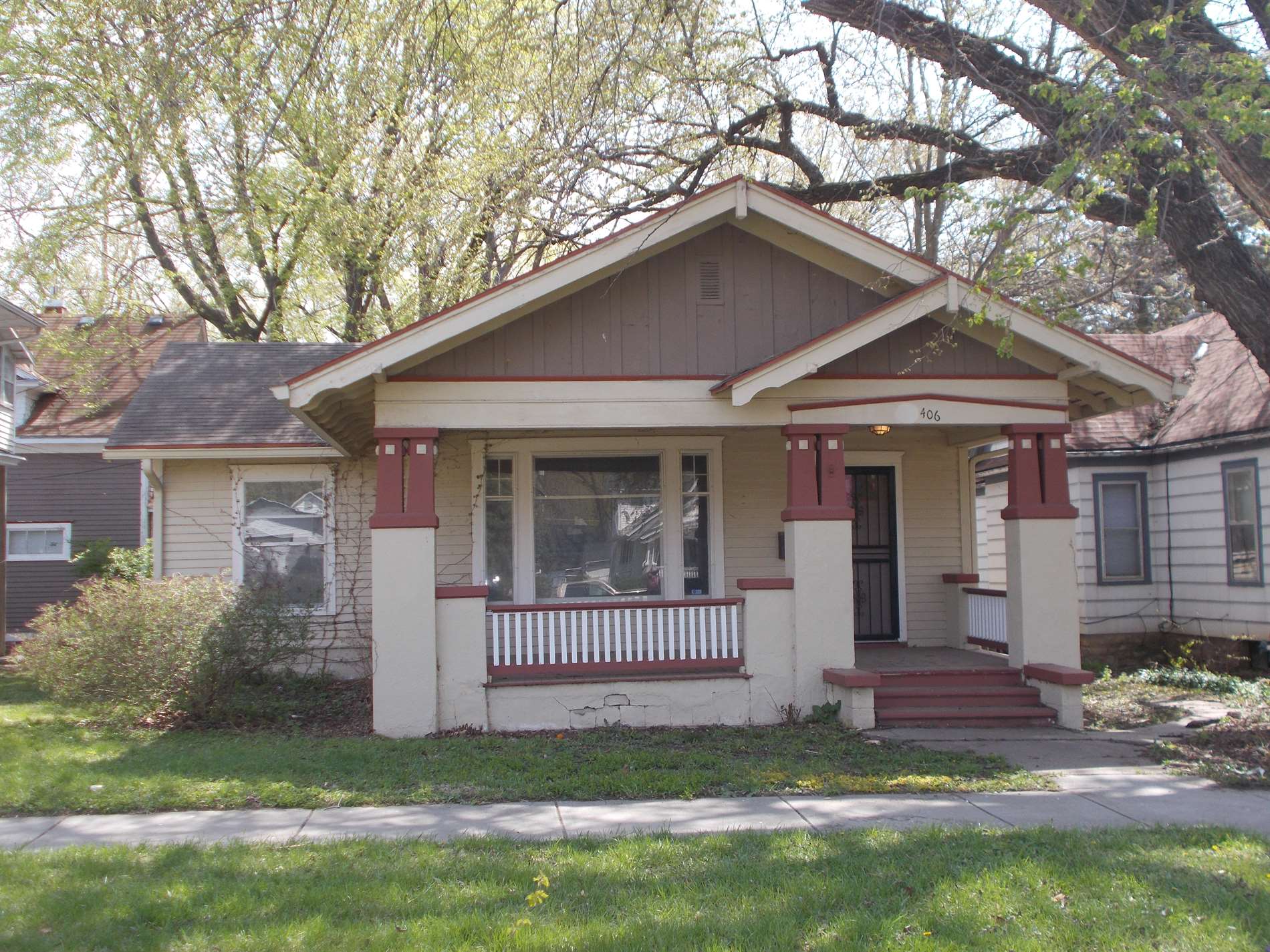 406 SW Western AVE, Topeka, KS 66606