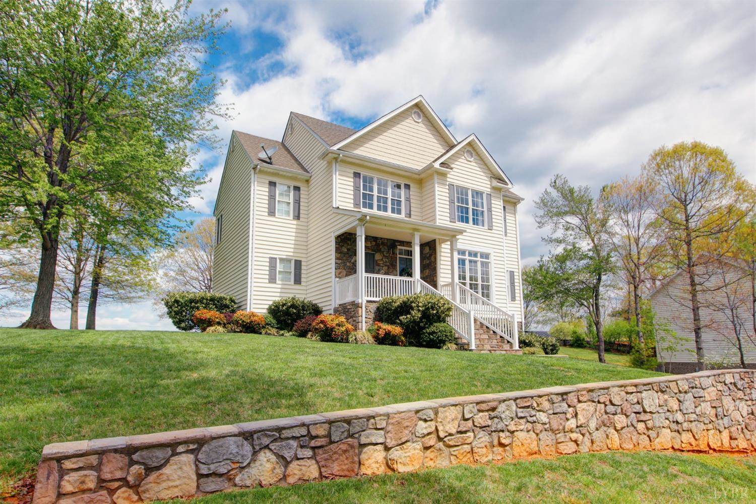 1159 High Grove Lane, Forest, VA 24551