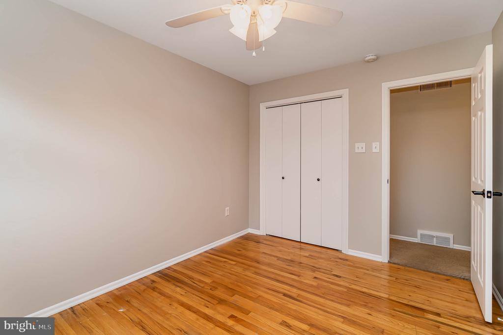 402 West Elmwood Avenue, Mechanicsburg, PA 17055