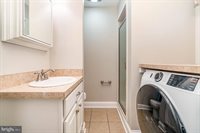 402 West Elmwood Avenue, Mechanicsburg, PA 17055