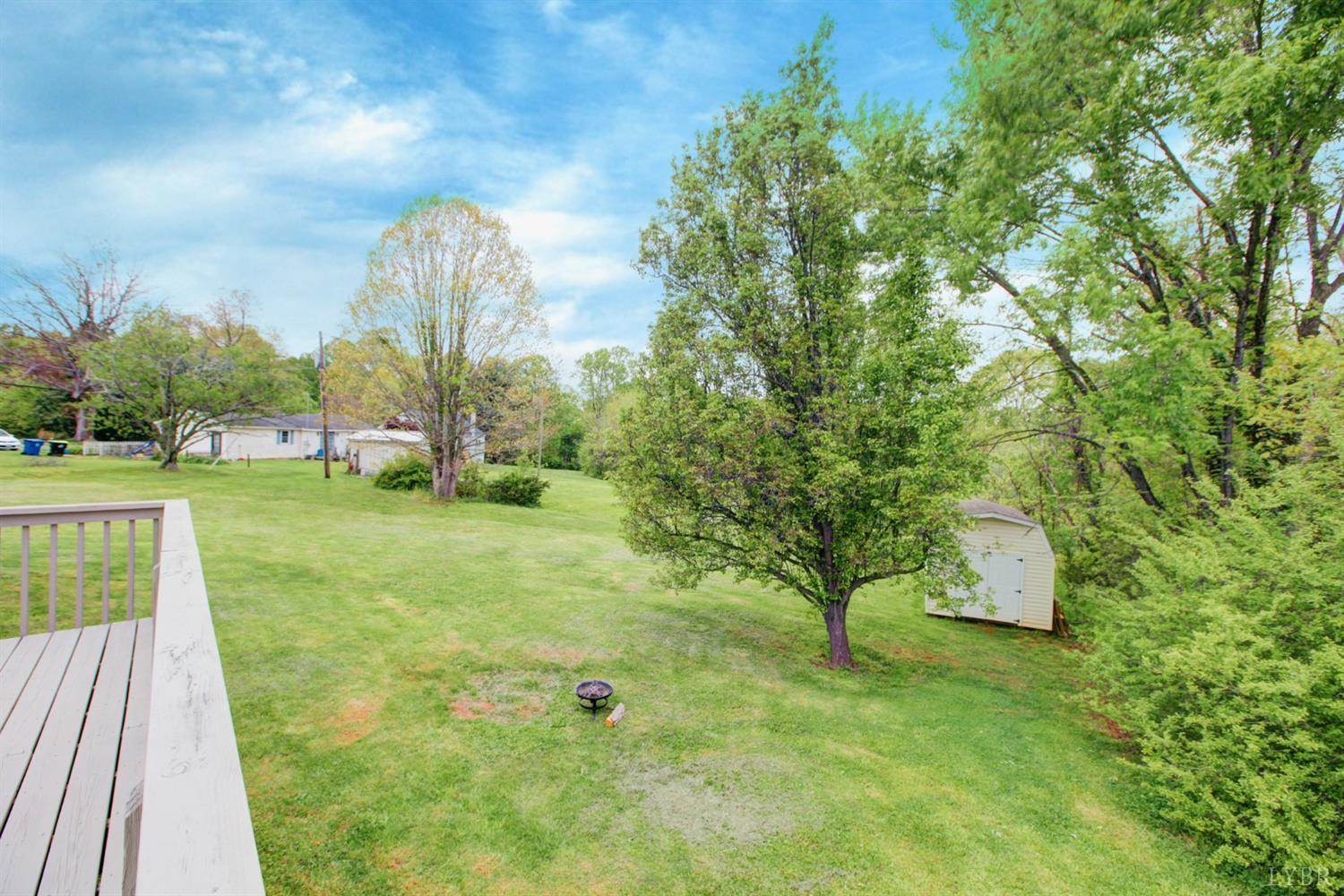 1233 Lee Grant Avenue, Appomattox, VA 24522