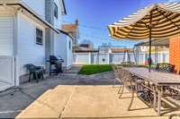 26 5th ave, new hyde park, NY 11040