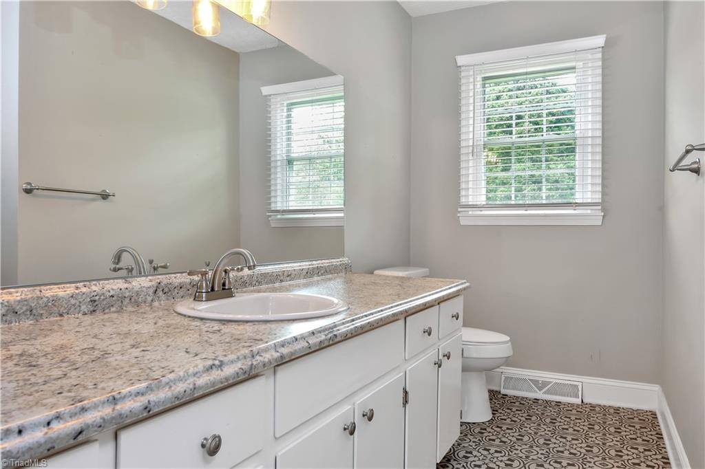 183 Brightwood Road, Eden, NC 27288