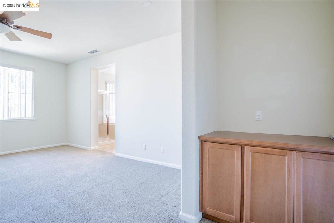 595 Burk Ct, Mountain House, CA 95391