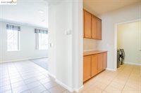 595 Burk Ct, Mountain House, CA 95391