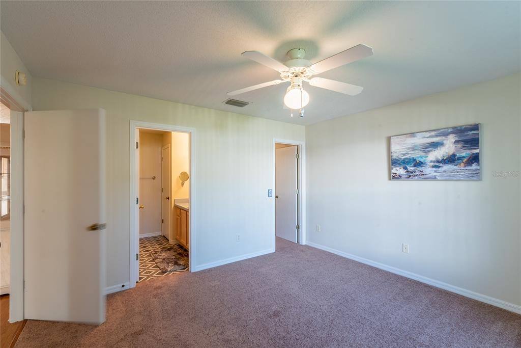 1825 Naples Place, The Villages, FL 32162