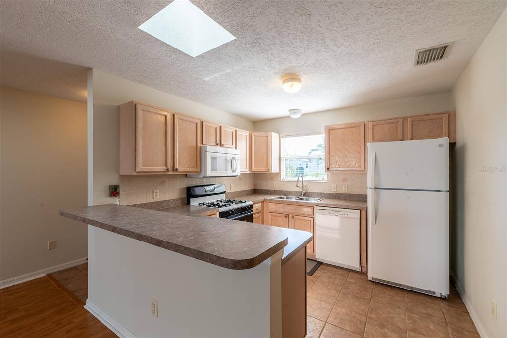 1825 Naples Place, The Villages, FL 32162