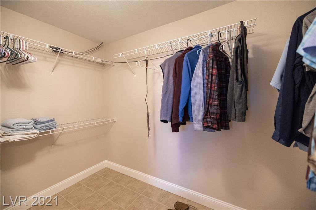 5201 White Coyote Place, Las Vegas, NV 89130