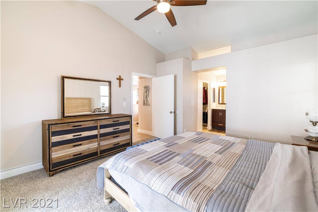 5201 White Coyote Place, Las Vegas, NV 89130