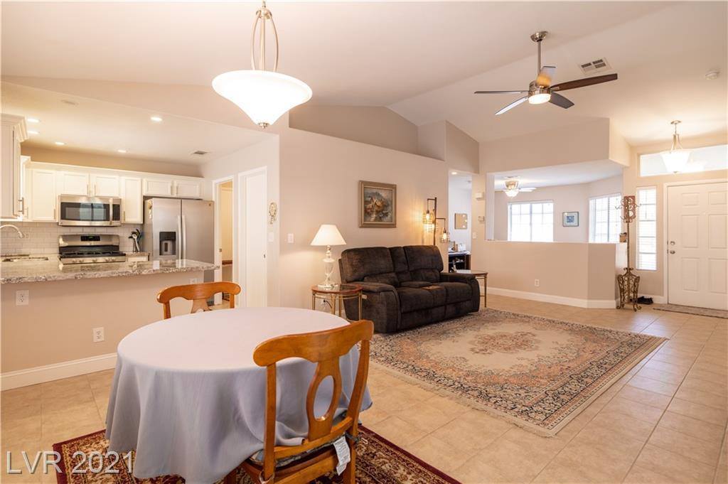 5201 White Coyote Place, Las Vegas, NV 89130