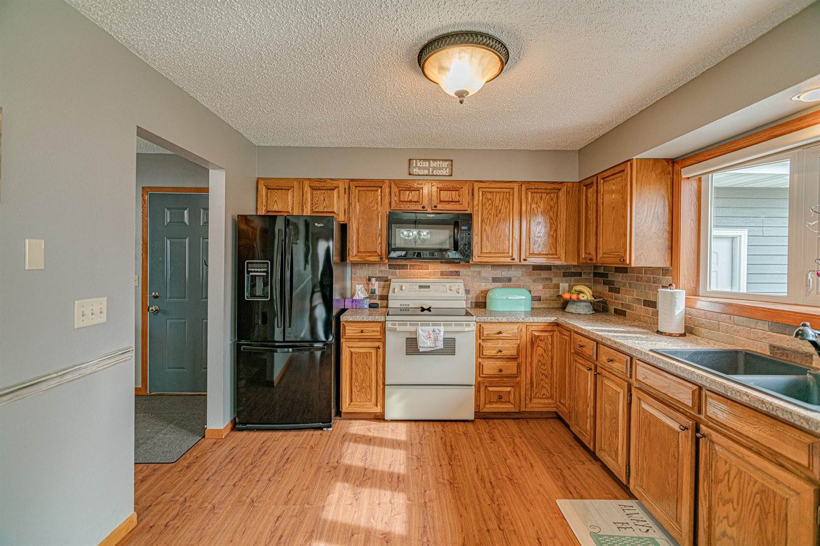 2043 Nagel Drive, Bismarck, ND 58501