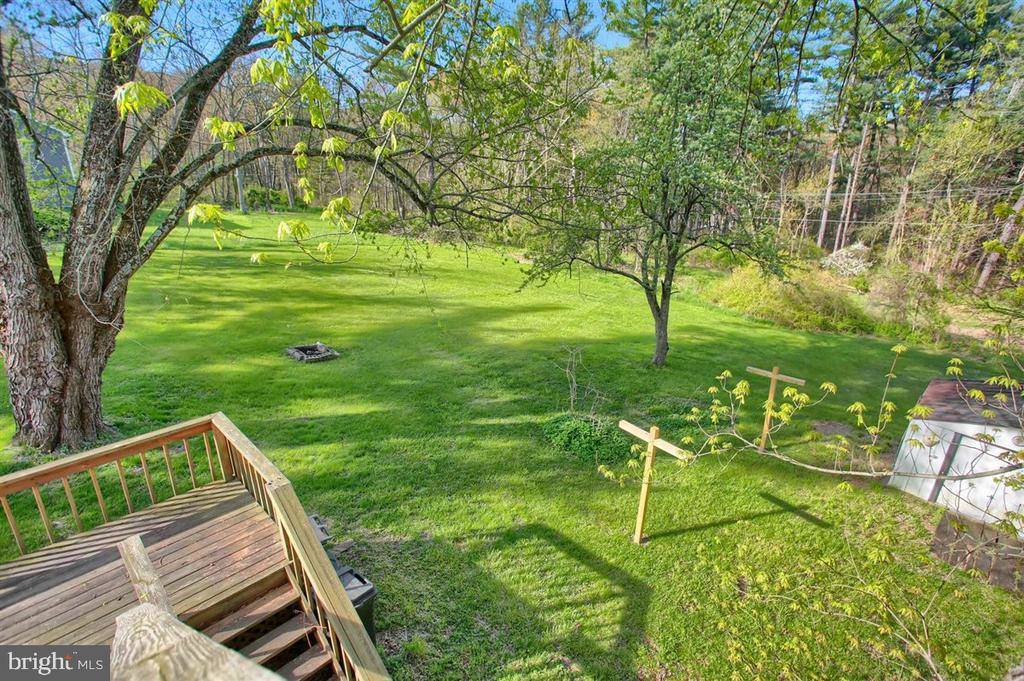 438 South Baltimore Avenue, Mount Holly Springs, PA 17065