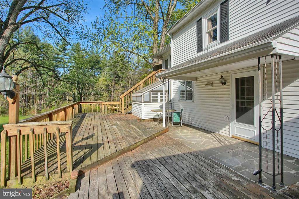 438 South Baltimore Avenue, Mount Holly Springs, PA 17065