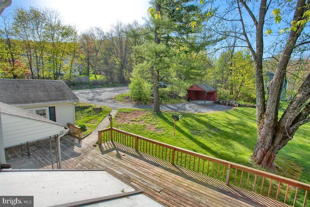 438 South Baltimore Avenue, Mount Holly Springs, PA 17065