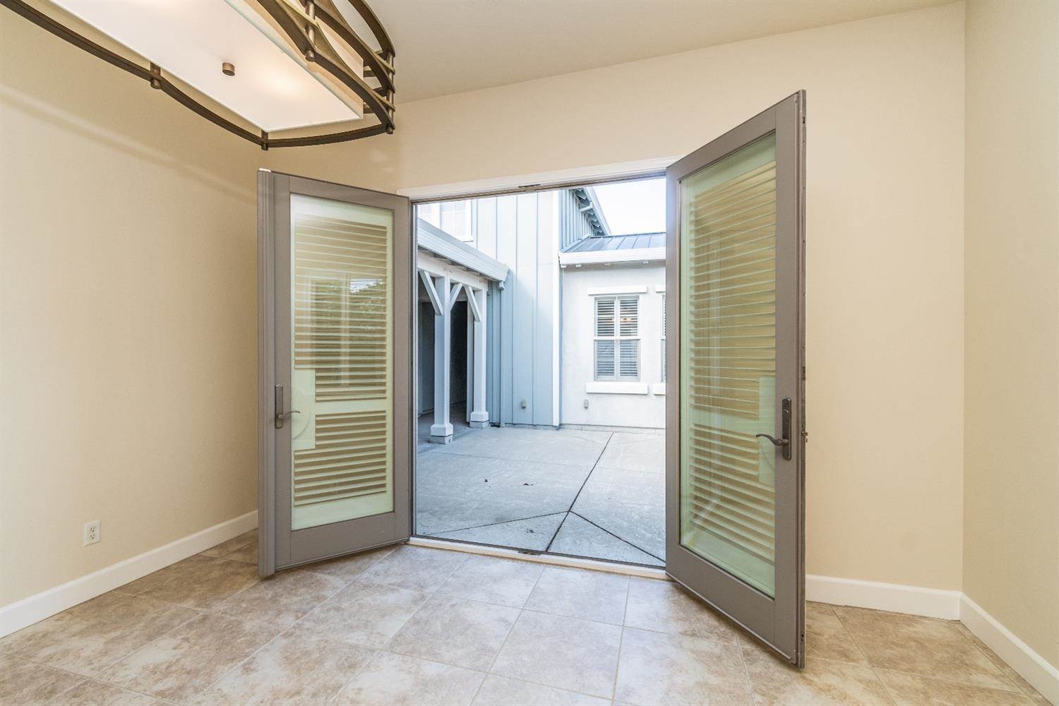 1865 Sorrell Circle, Rocklin, CA 95765