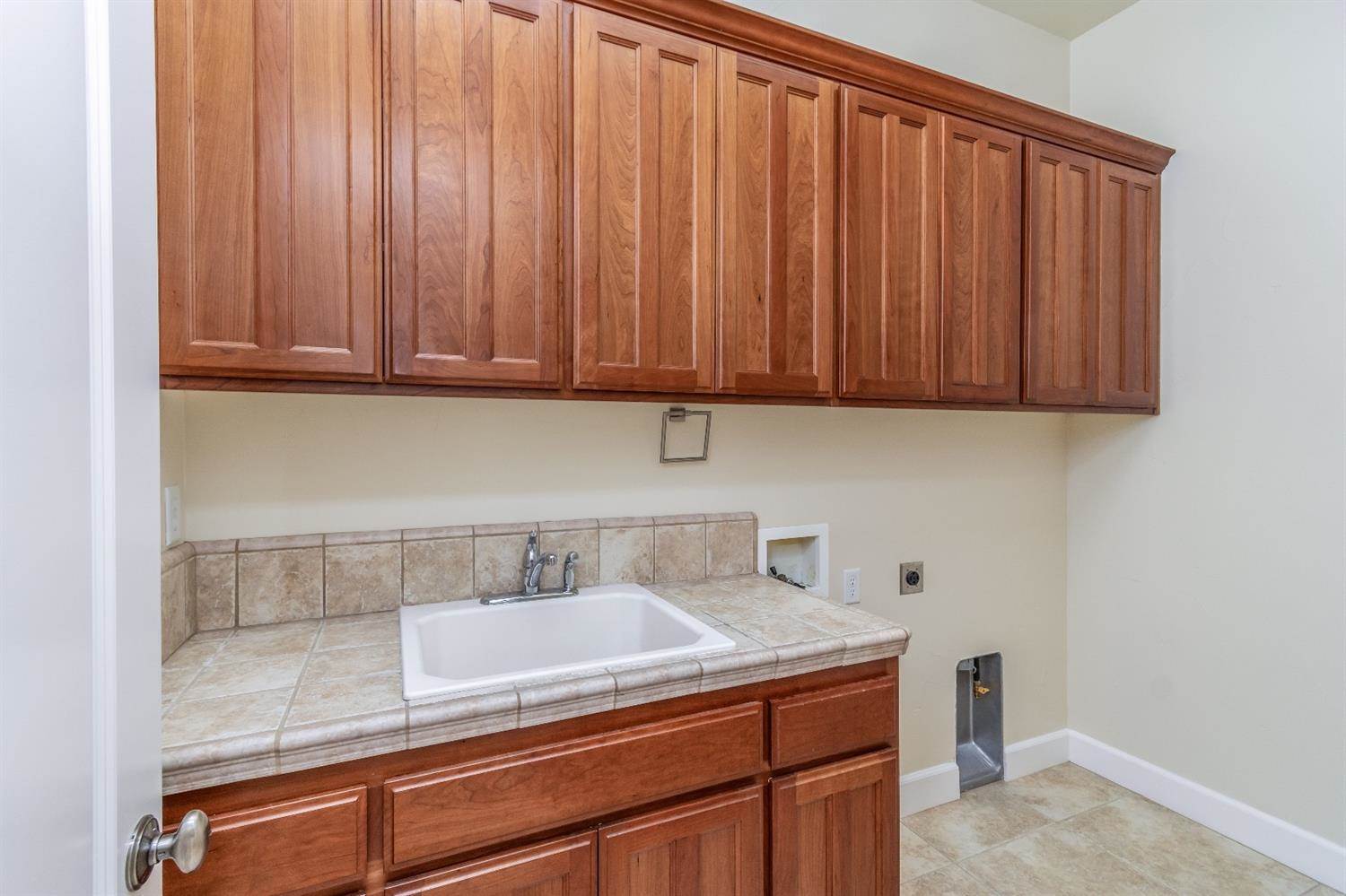 1865 Sorrell Circle, Rocklin, CA 95765