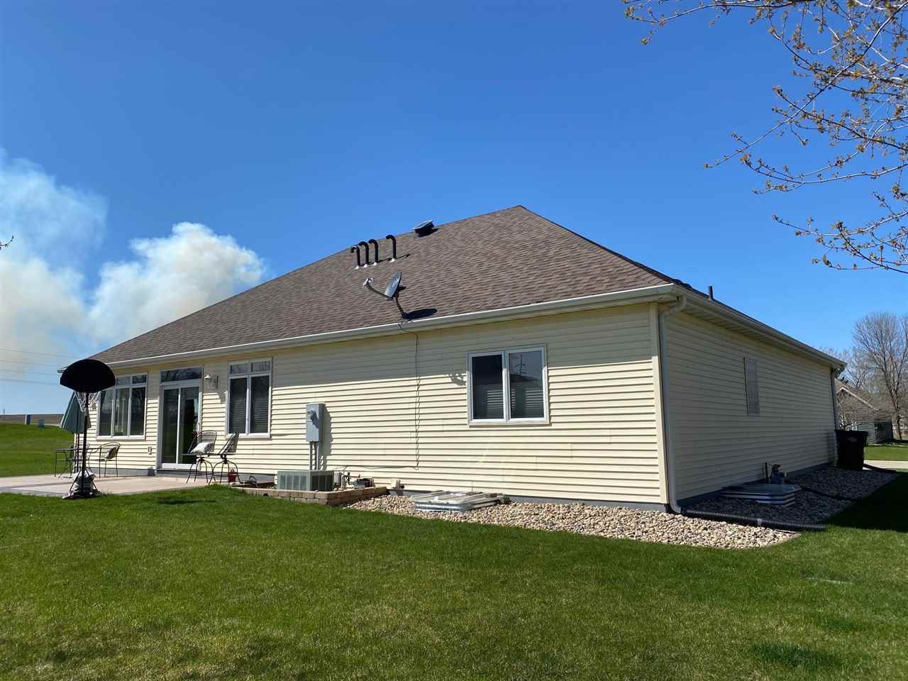 1025 Lighthouse Dr, Wahpeton, IA 51351