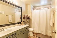 941 Suiter ST, Hollister, CA 95023