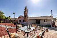 941 Suiter ST, Hollister, CA 95023