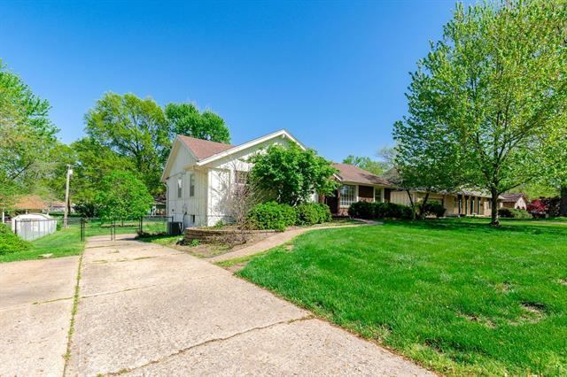 12703 Bristol Avenue, Grandview, MO 64030