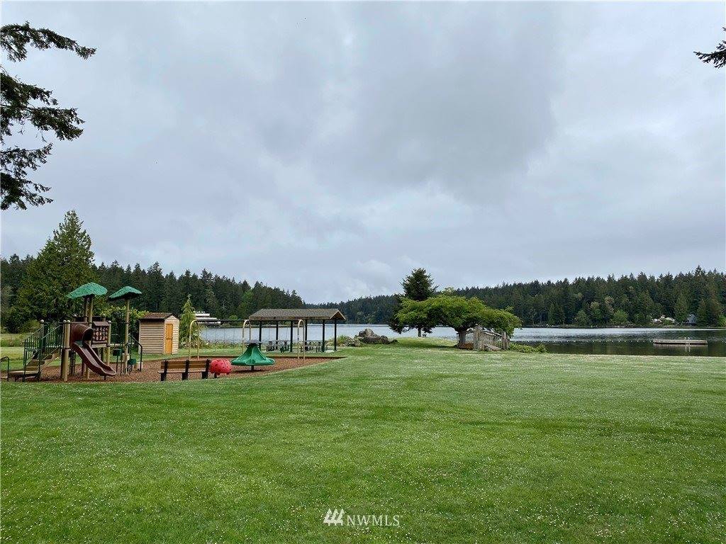 10411 Dune Place, Anderson Island, WA 98303