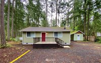 10411 Dune Place, Anderson Island, WA 98303